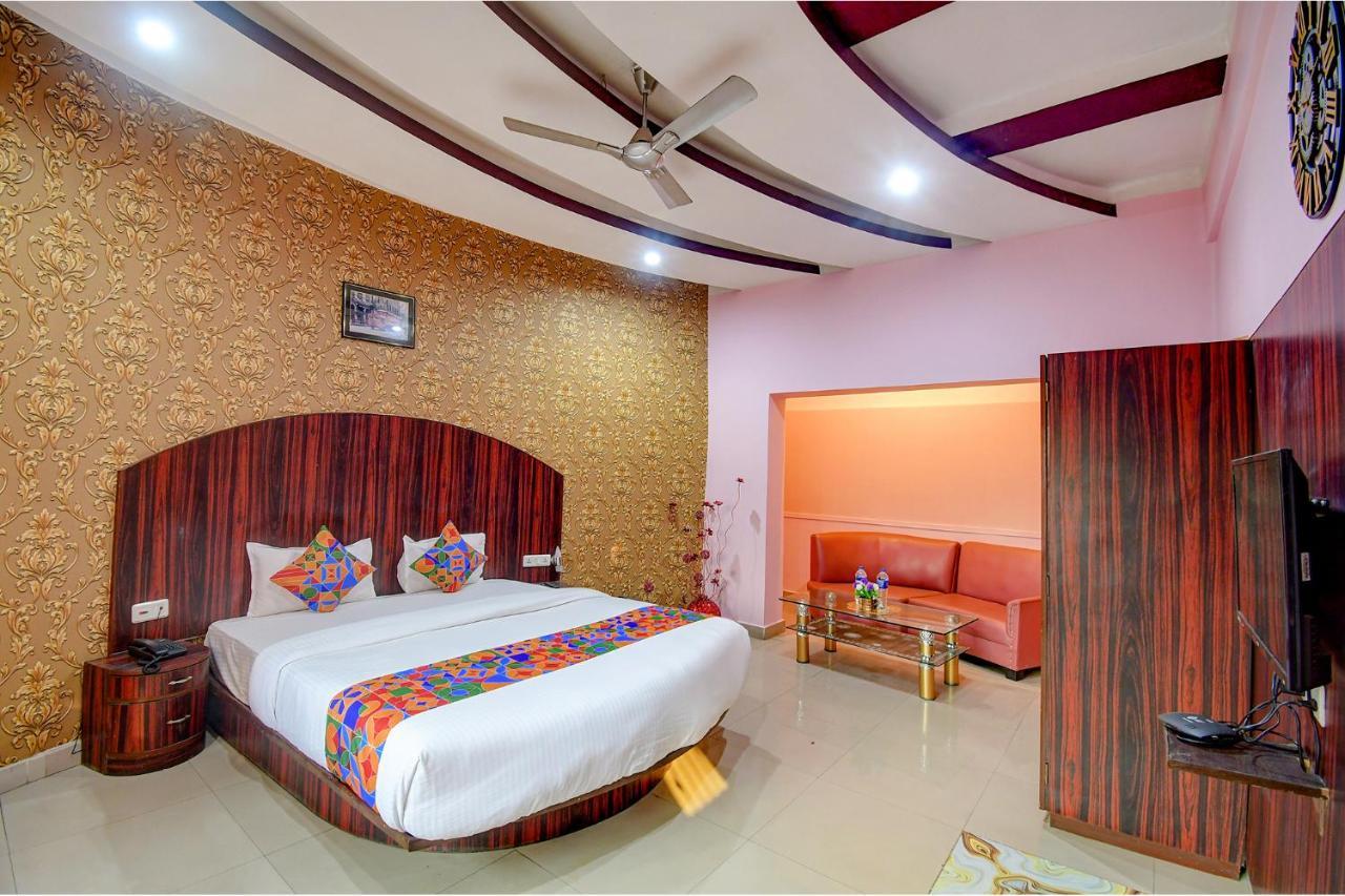 Fabhotel Prime Rockstar Suites Калькутта Экстерьер фото